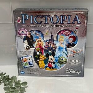 Brand New Pictopia Disney Edition the Ultimate Picture Trivia Family Board Game